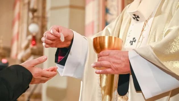 Jak żyć po rozwodzie jako katolik? Duchowe wsparcie i wskazówki po rozstaniu