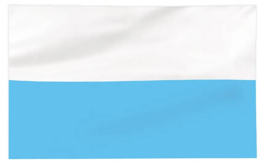 Co oznacza biało-niebieska flaga w kościele? Odkryj jej tajemnice