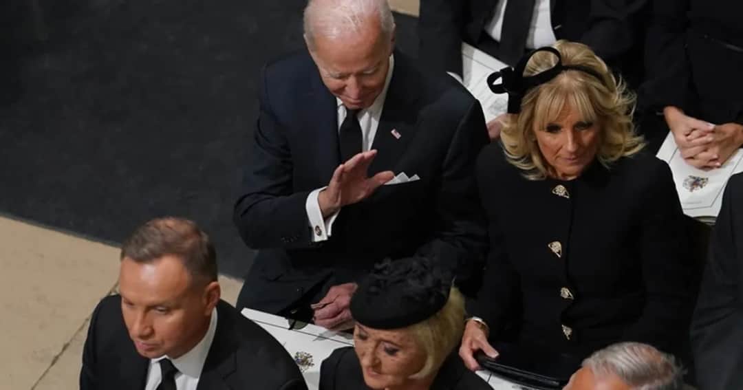 Kto z Polski na pogrzebie królowej? Andrzej Duda i inni obecni