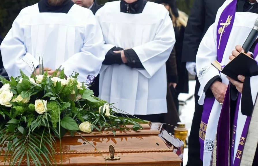 Ile kosztuje organista na pogrzebie? Sprawdź ceny i stawki w Polsce