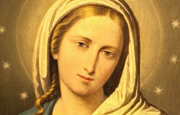 Maria czy Maryja - jaka forma jest poprawna w modlitwie?